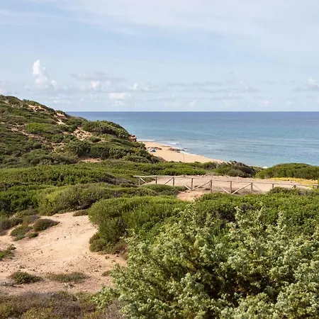 2 Bedroom Beautiful In Appartement *